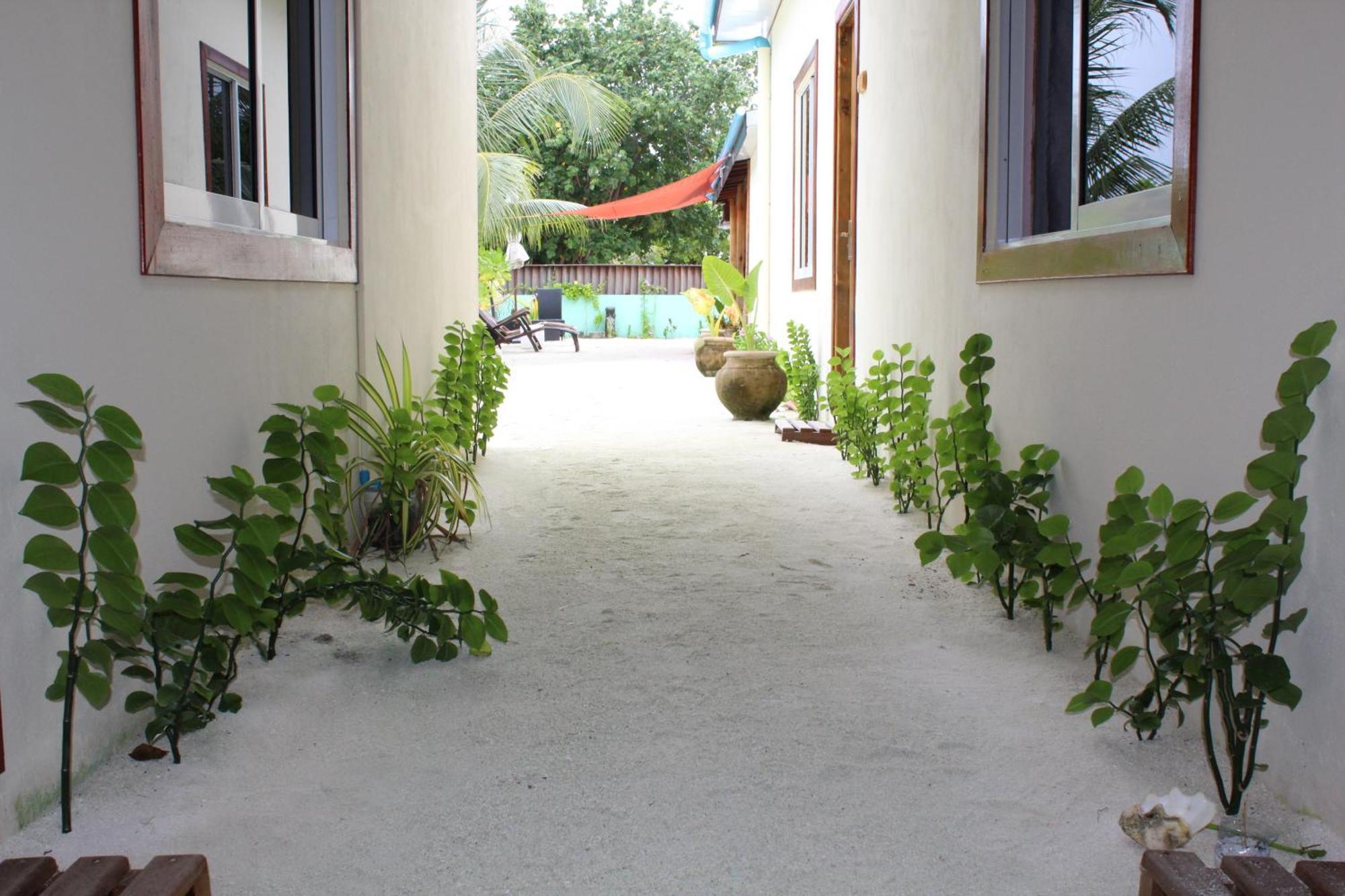 Mamello Beach Club Maldives Feridhoo Exteriör bild