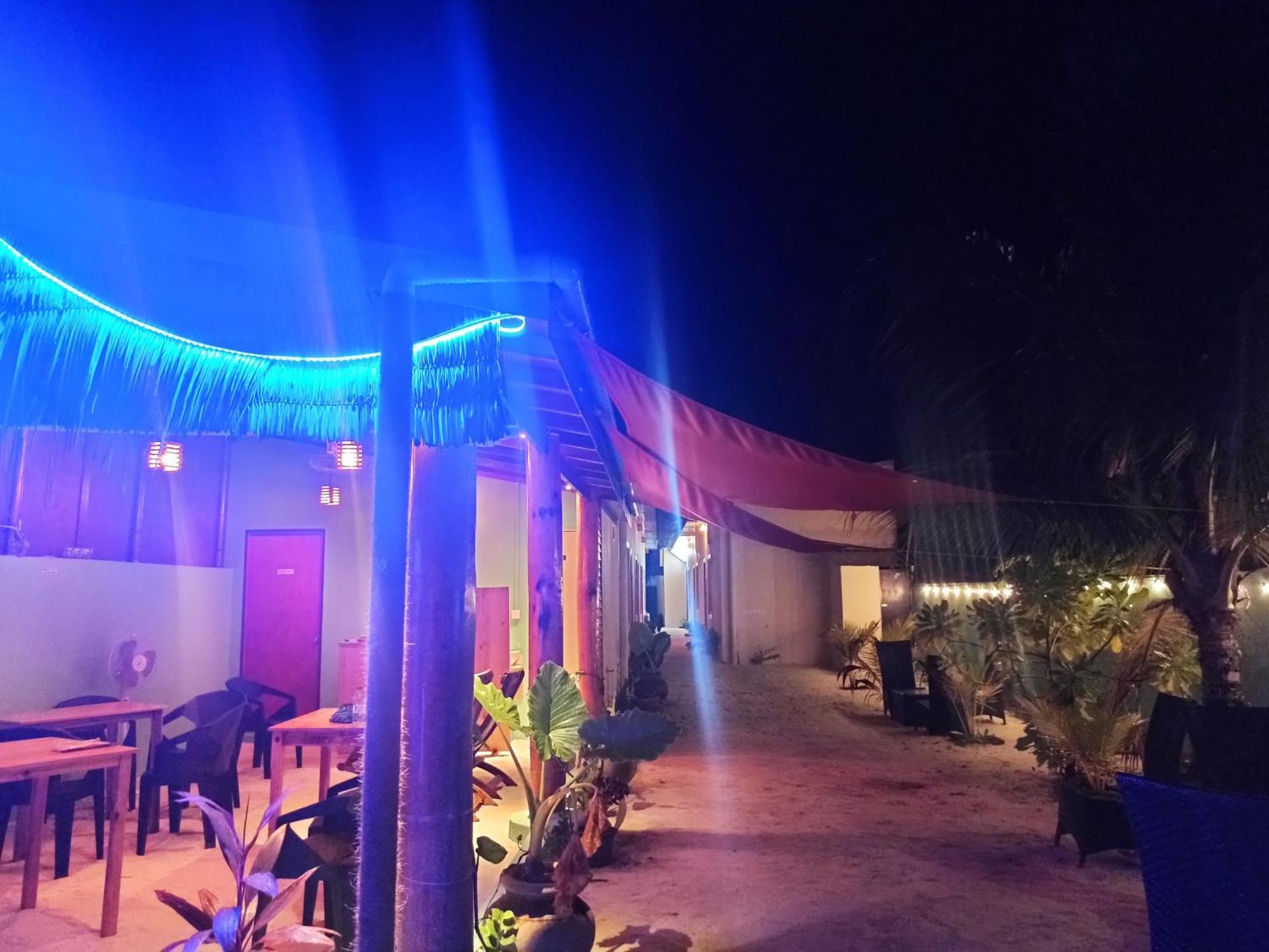 Mamello Beach Club Maldives Feridhoo Exteriör bild