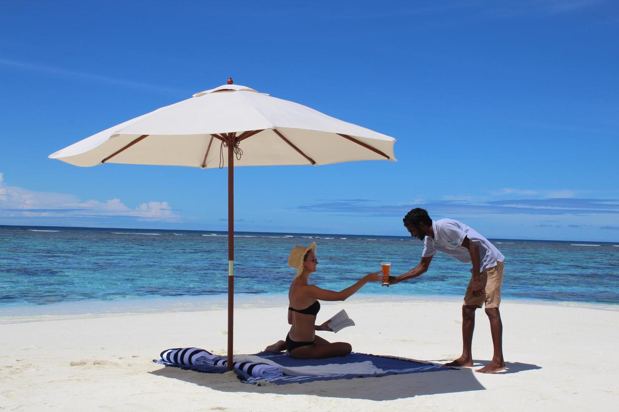 Mamello Beach Club Maldives Feridhoo Exteriör bild