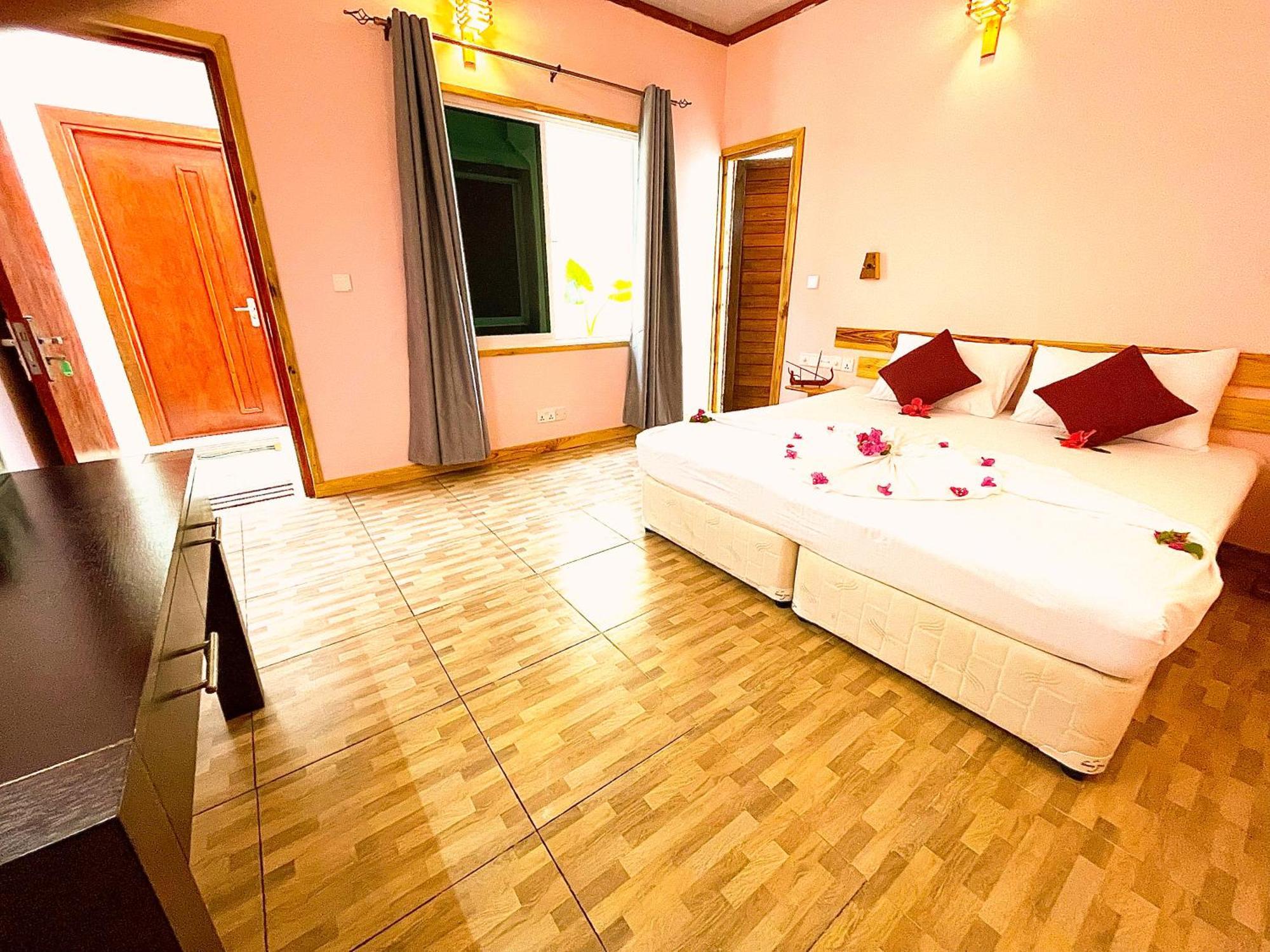 Mamello Beach Club Maldives Feridhoo Exteriör bild